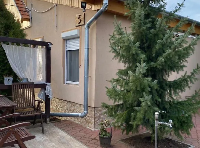 Mandi Apartment *